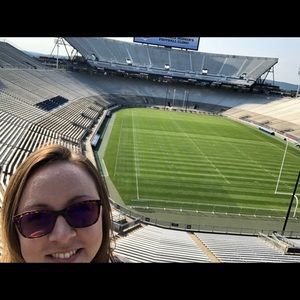 Meet your Posher, Ashley